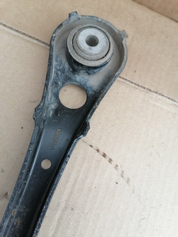 Рычаг подвески, 500 рублей, Красноярск