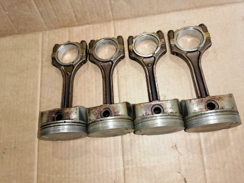 Поршень, 2000 рублей, Красноярск