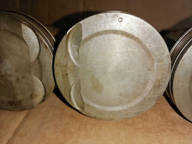 Поршень, 2000 рублей, Красноярск