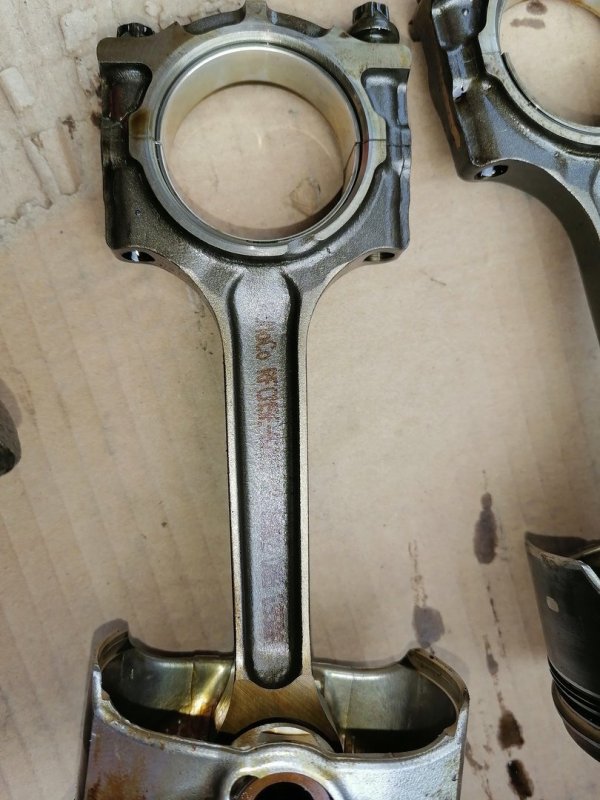 Поршень с шатуном, 2000 рублей, Красноярск