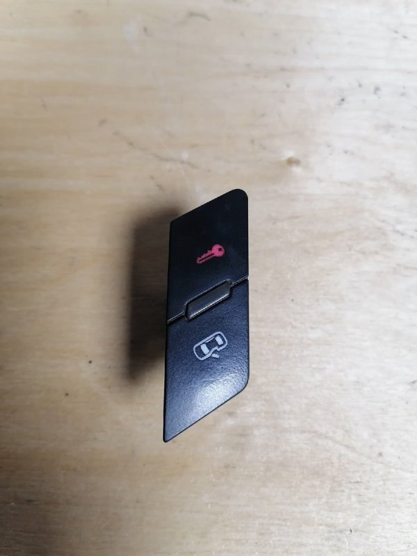 Кнопки в салон, 500 рублей, Красноярск