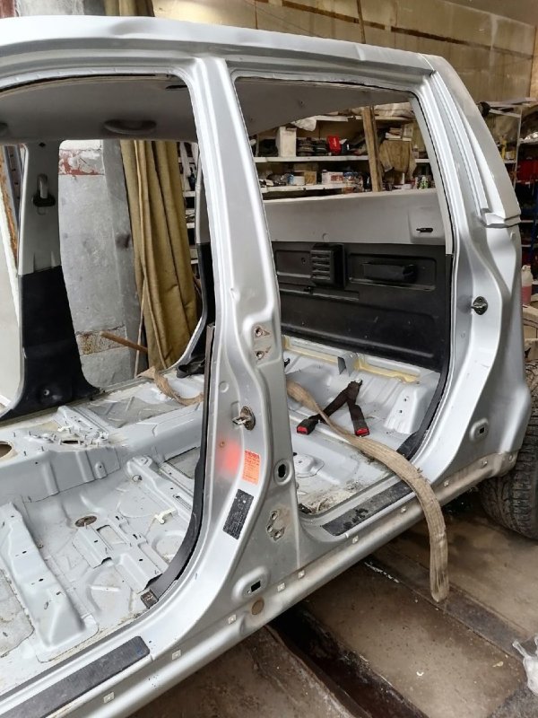 Стойка кузова, 2000 рублей, Красноярск