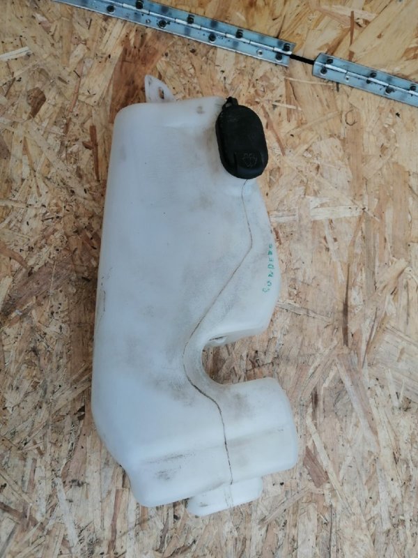 Бачок омывателя, 1000 рублей, Красноярск