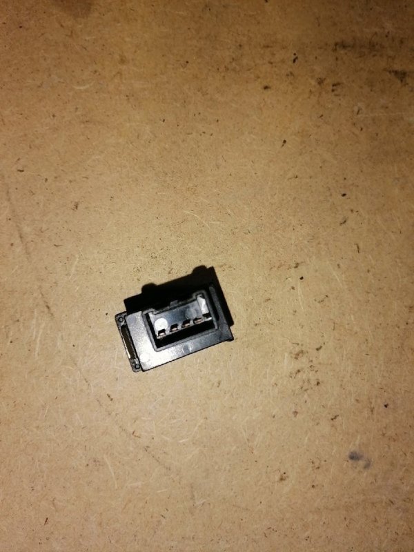 Кнопки в салон, 400 рублей, Красноярск