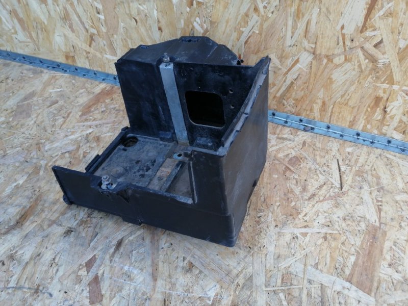 Полка под аккумулятор, 2000 рублей, Красноярск