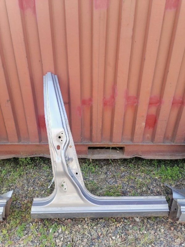 Стойка кузова, 2000 рублей, Красноярск