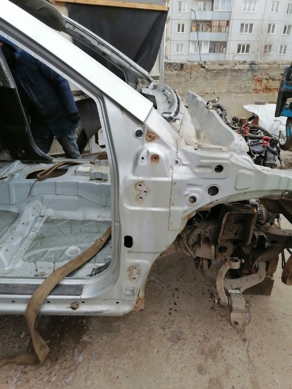 Стойка кузова, 2000 рублей, Красноярск