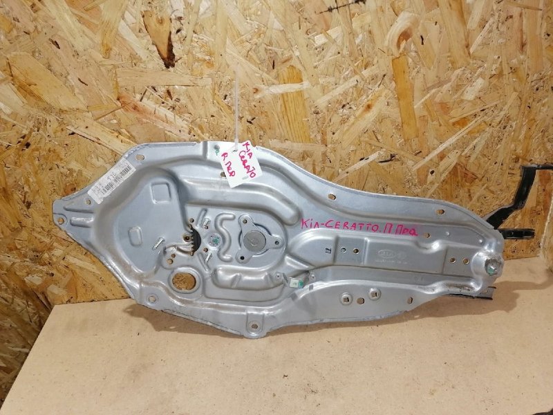 Стеклоподъемник, 1000 рублей, Красноярск