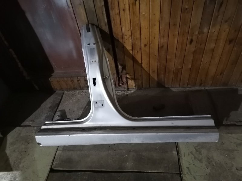 Стойка кузова, 2000 рублей, Красноярск