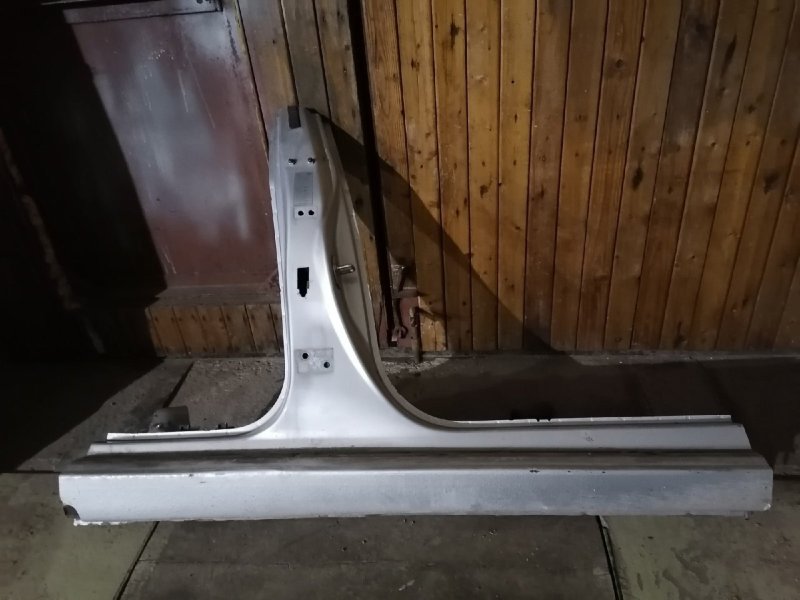 Стойка кузова, 2000 рублей, Красноярск