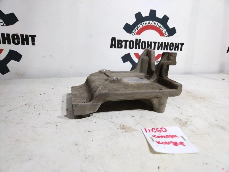 Кронштейн, 1000 рублей, Красноярск