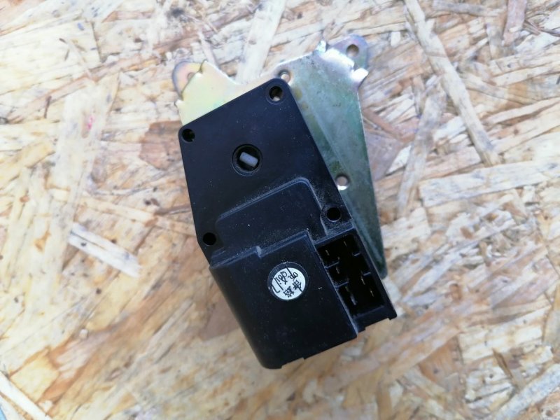 Привод заслонок отопителя, 500 рублей, Красноярск