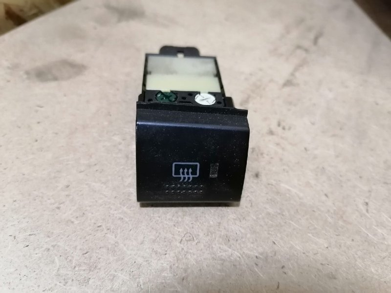 Кнопки в салон, 500 рублей, Красноярск