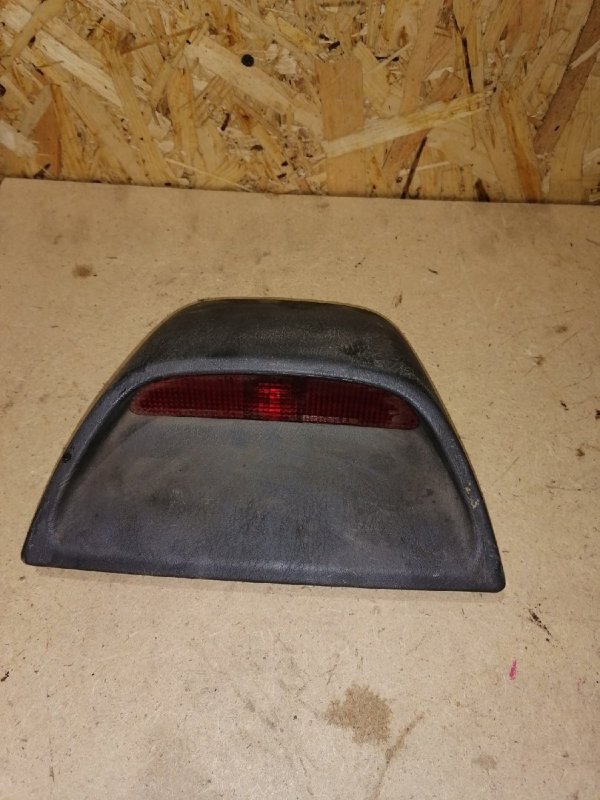 Фонарь стоп-сигнала внутренний, 500 рублей, Красноярск