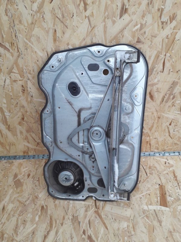 Стеклоподъемник, 1000 рублей, Красноярск