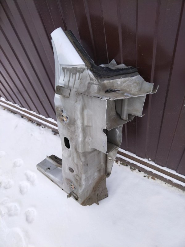 Стойка кузова, 2000 рублей, Красноярск