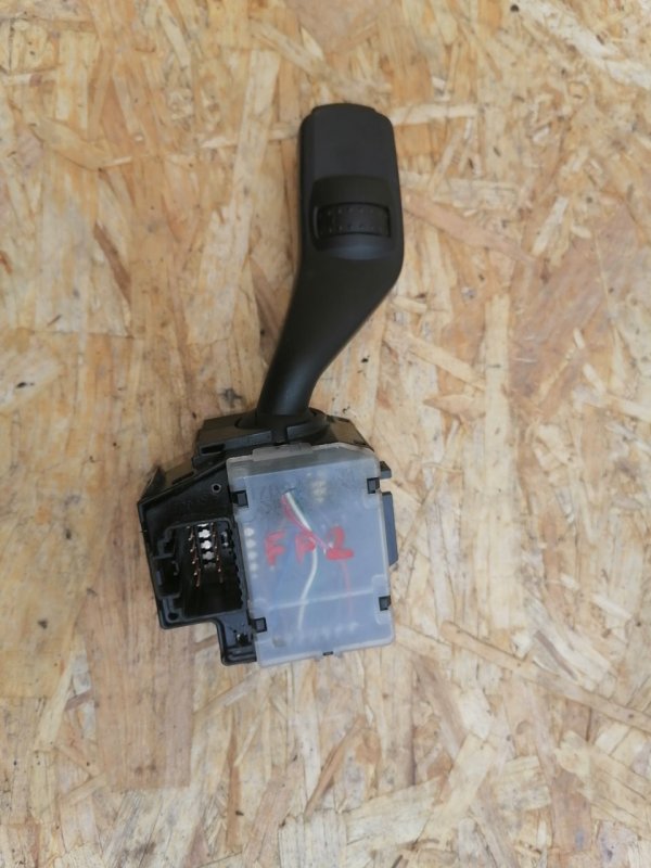 Переключатели подрулевые, 1000 рублей, Красноярск