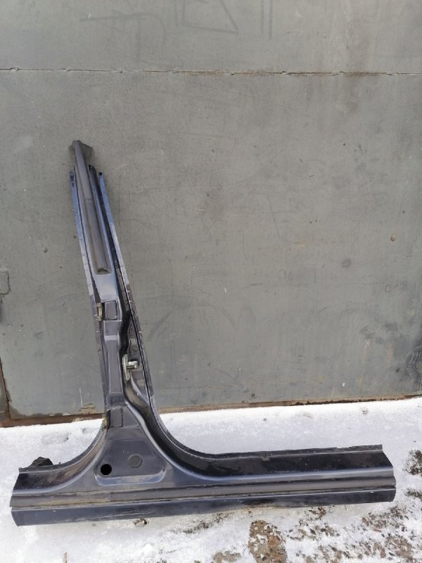 Стойка кузова, 2000 рублей, Красноярск