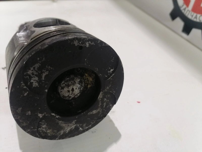 Поршень с шатуном, 2500 рублей, Красноярск