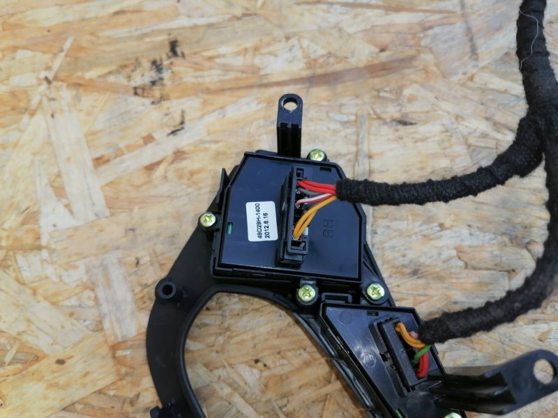 Кнопки в салон, 2000 рублей, Красноярск