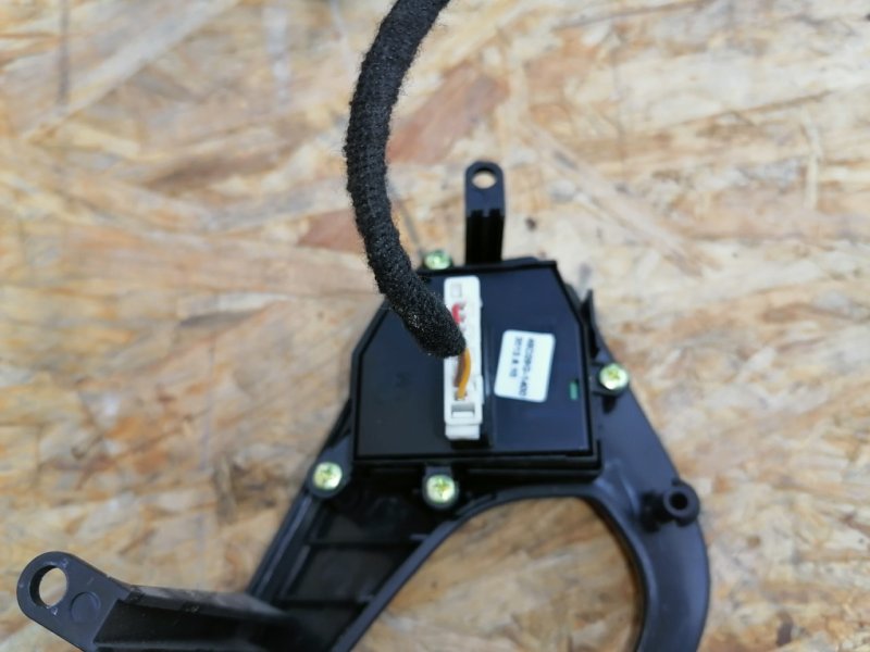 Кнопки в салон, 2000 рублей, Красноярск