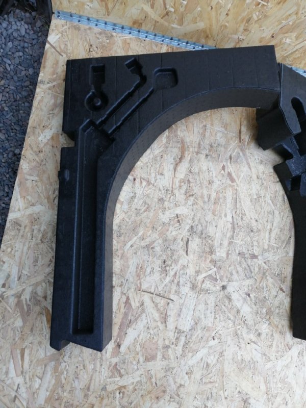 Обшивка багажника, 2000 рублей, Красноярск