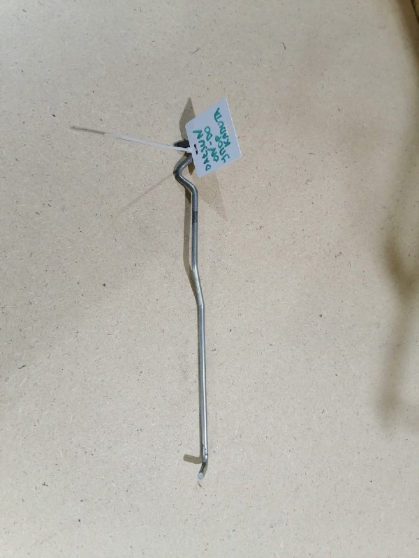 Держатель капота, 600 рублей, Красноярск