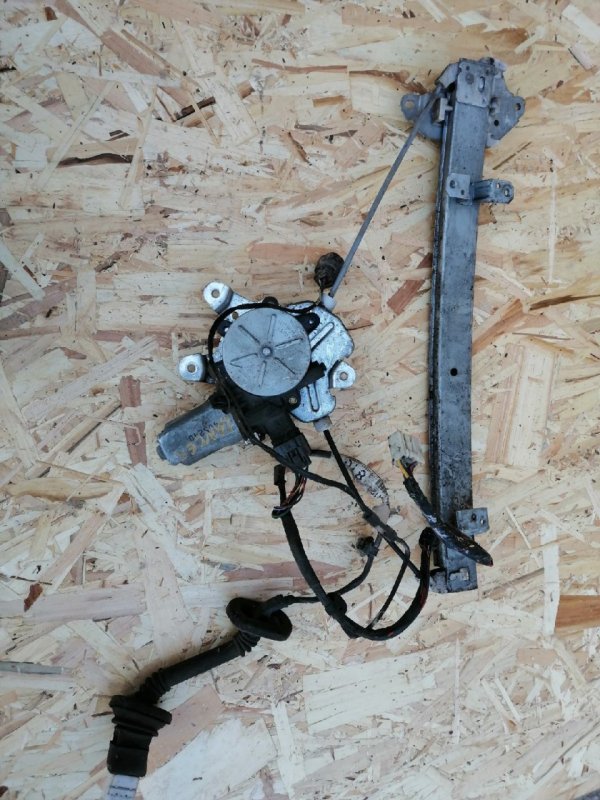 Стеклоподъемник, 1000 рублей, Красноярск