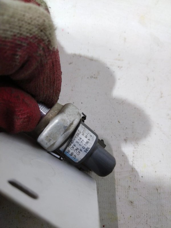 Датчик давления в системе кондиционирования, 1500 рублей, Красноярск