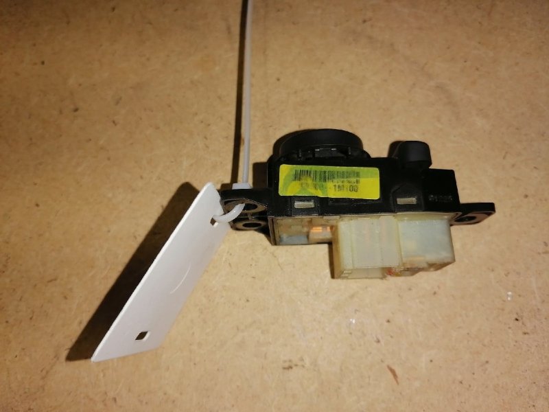 Блок управления зеркалами, 800 рублей, Красноярск