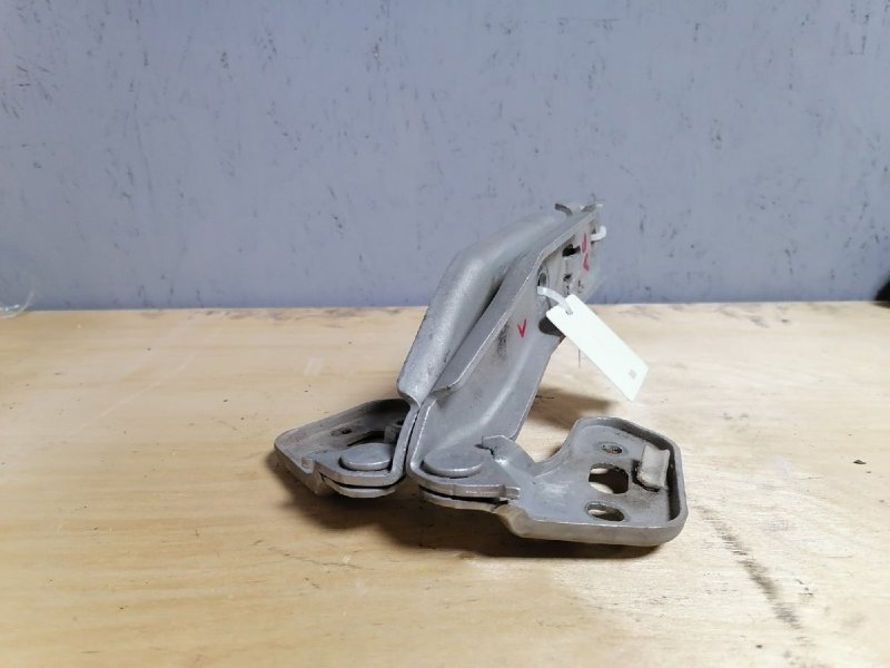 Петля капота, 1000 рублей, Красноярск