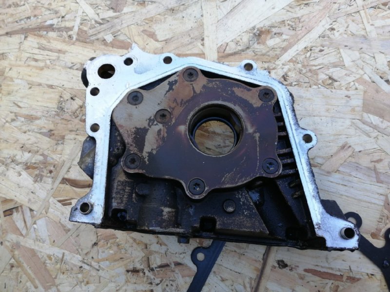 Крышка коленвала, 500 рублей, Красноярск