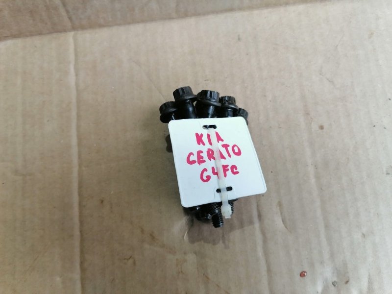 Болт коленвала, 1000 рублей, Красноярск