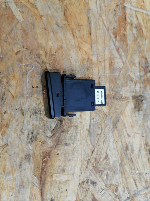 Кнопки в салон, 500 рублей, Красноярск