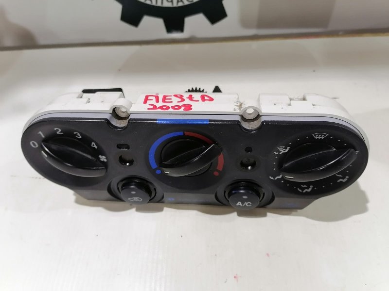 Блок управления климат-контролем, 1500 рублей, Красноярск