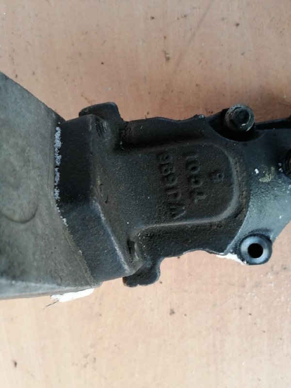 Кронштейн, 1000 рублей, Красноярск