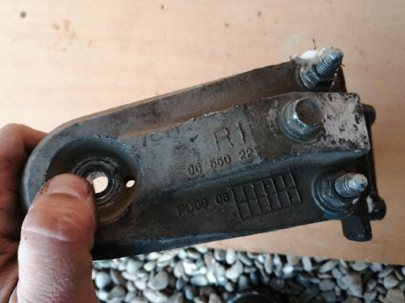 Кронштейн, 1000 рублей, Красноярск