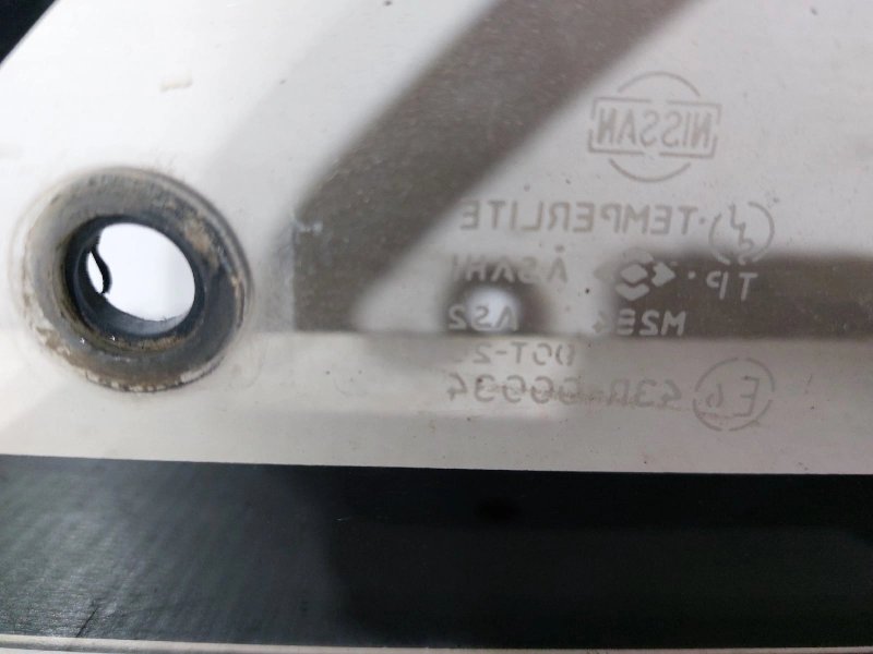 Стекло боковое, 3000 рублей, Красноярск