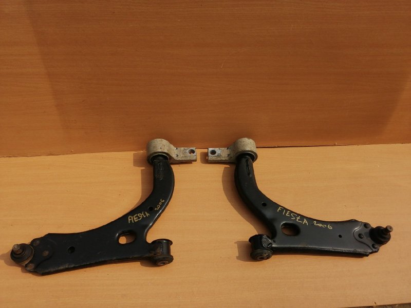 Рычаг подвески, 1000 рублей, Красноярск