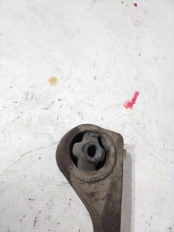 Кронштейн, 800 рублей, Красноярск