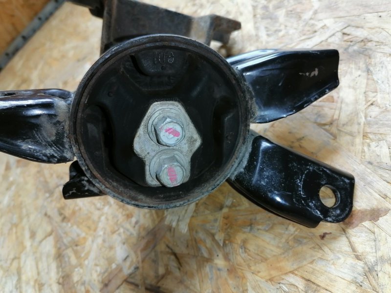 Подушка двигателя, 1500 рублей, Красноярск