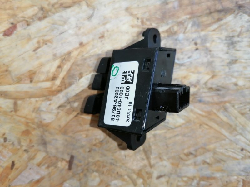 Кнопки в салон, 1000 рублей, Красноярск