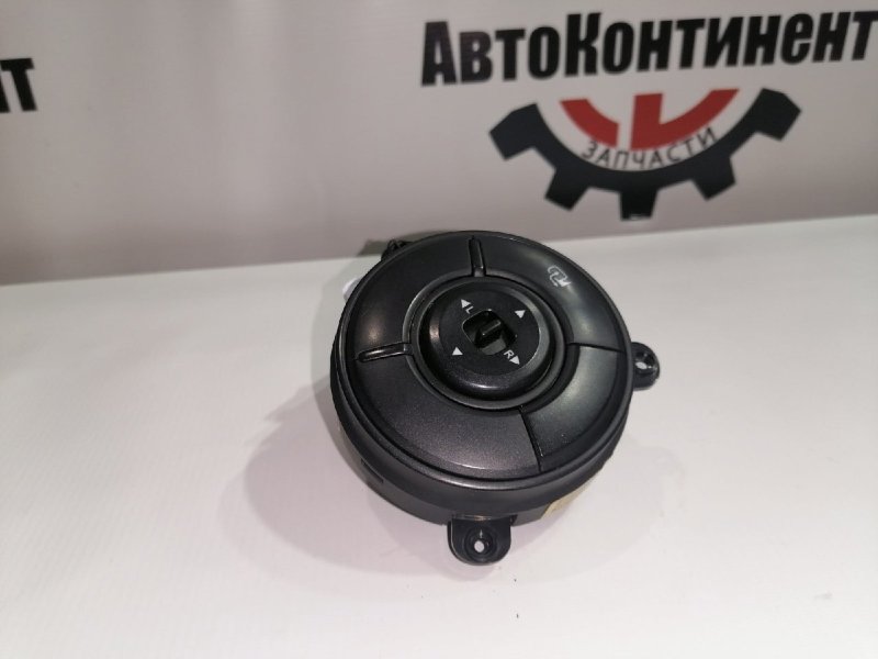 Блок управления зеркалами, 1000 рублей, Красноярск