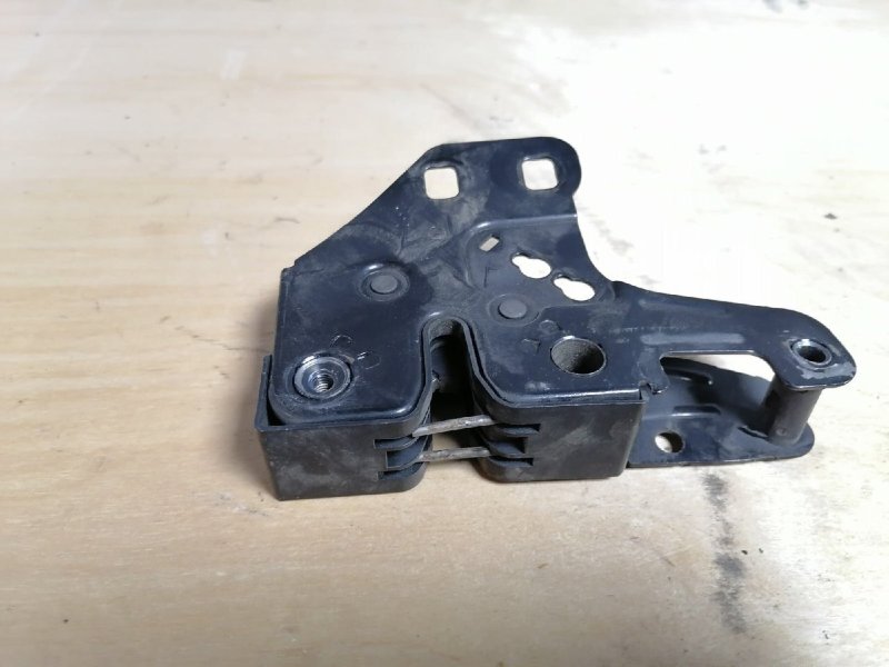 Замок капота, 1000 рублей, Красноярск