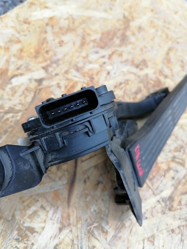 Педаль, 3000 рублей, Красноярск