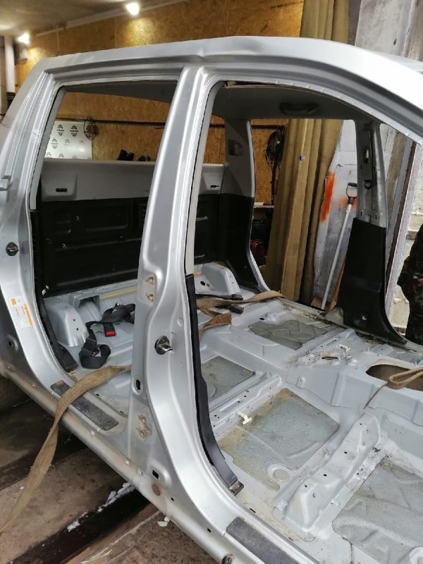 Стойка кузова, 2000 рублей, Красноярск