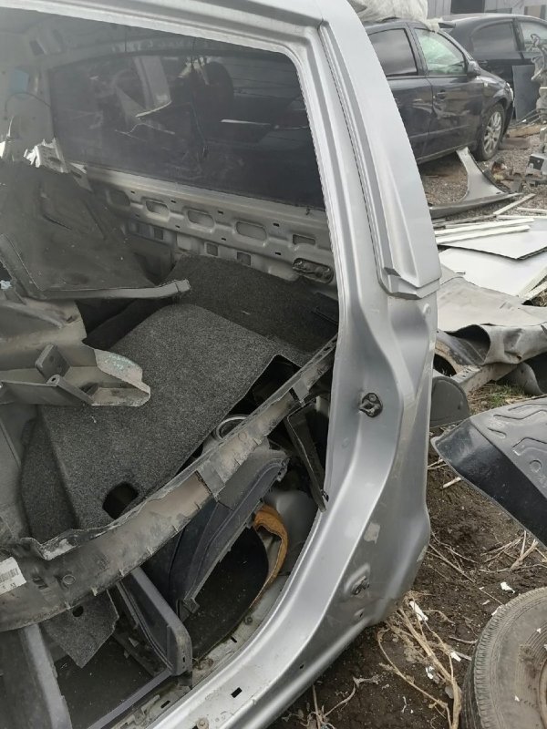 Стойка кузова, 2000 рублей, Красноярск