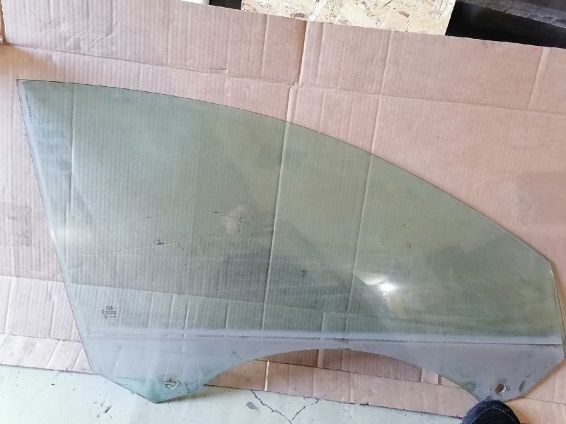 Стекло боковое, 2000 рублей, Красноярск