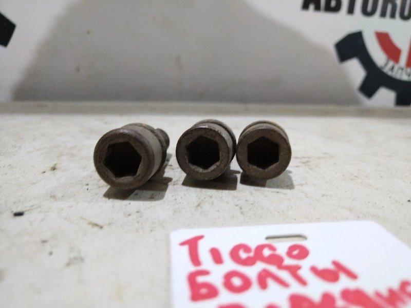 Болт, 500 рублей, Красноярск