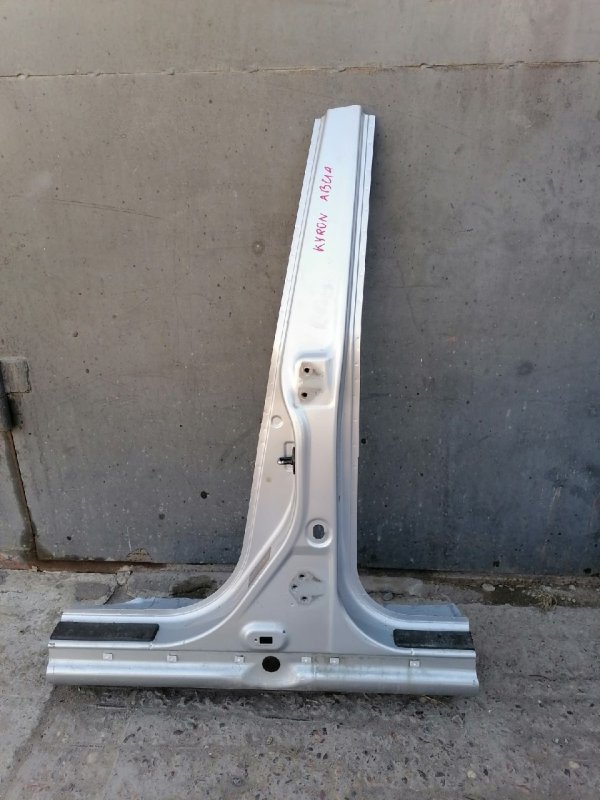 Стойка кузова, 2000 рублей, Красноярск